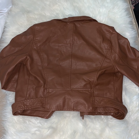 Ashley Outerwear Brown Leather Jacket - Picture 4 of 4